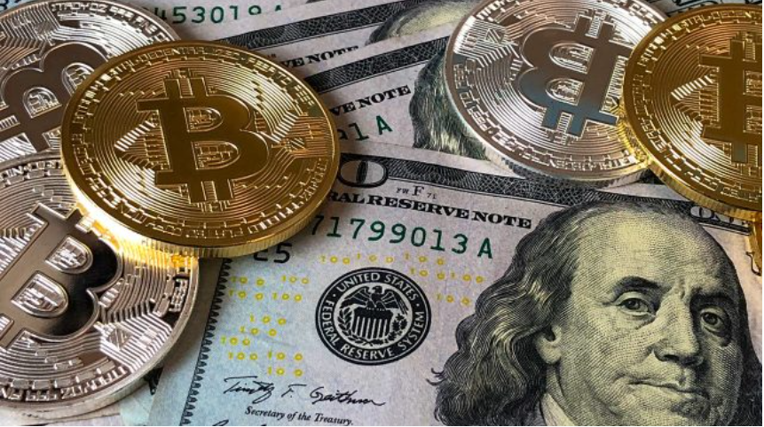 a que hora sube más el bitcoin